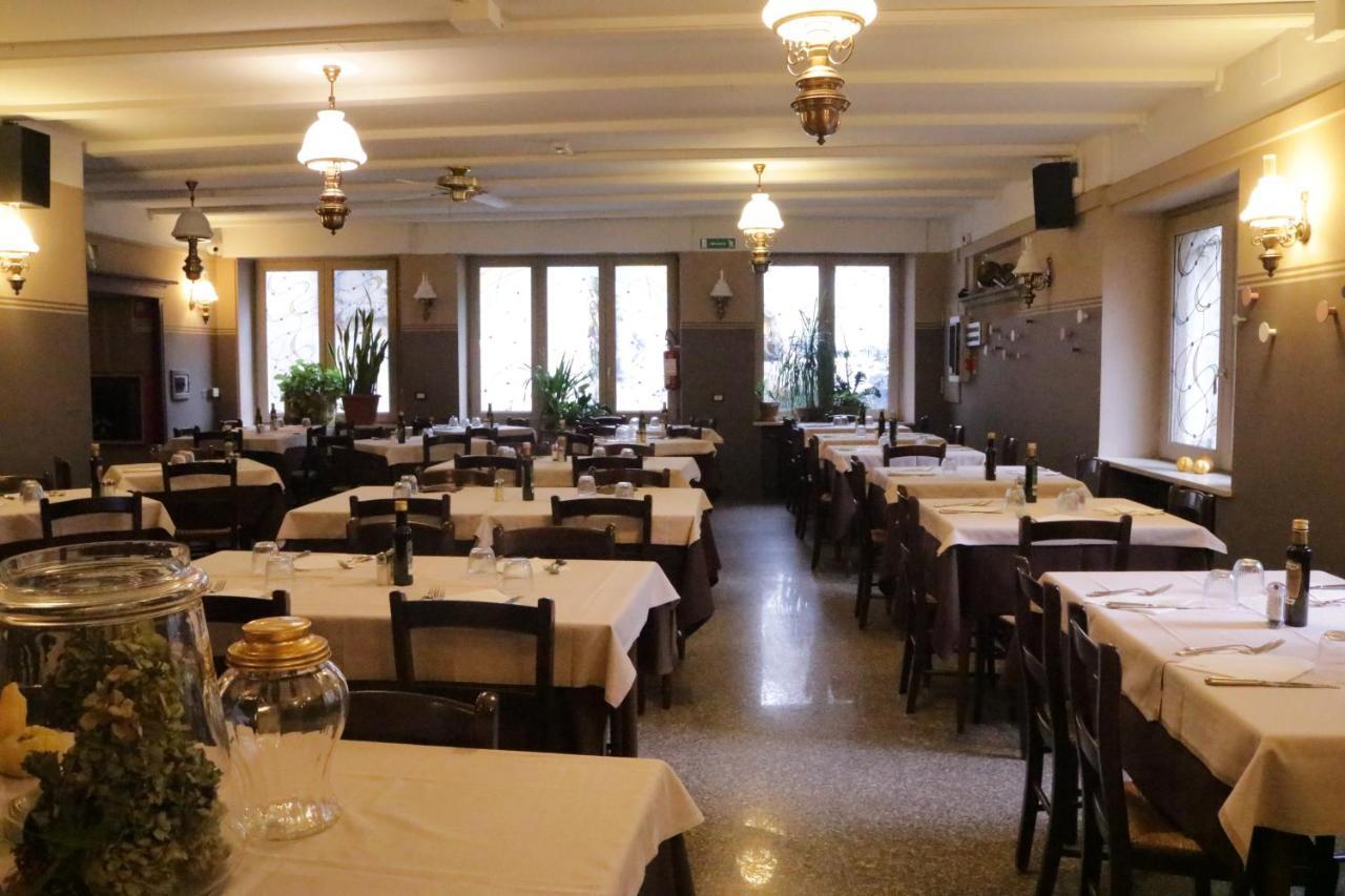 פנאנו Albergo Ristorante Sole מראה חיצוני תמונה